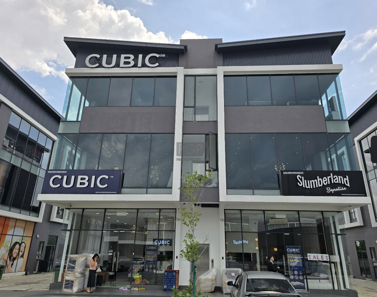 Two Adjoining Commercial Semi-Ds (Ground & First Floor) at Iconic Point, Simpang Ampat.