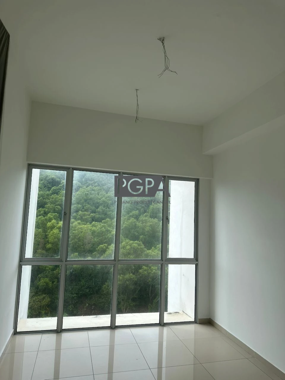 Platinum III Condominium Teluk Kumbar.